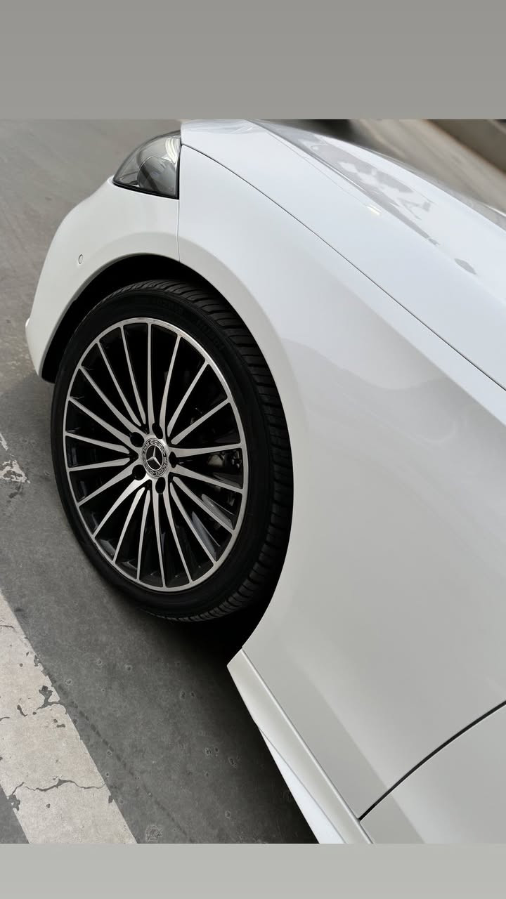 مارسدس  2023 AMG C200 خليجي
وكاله كلكاش اعلى من ال BCM اربيل ماشيه 
30 كيلو متر كفاله عامه رقم اربيل تريد 
تحويل او وكاله كشنات مساج فول  ... 💎

المواصفات 1/1 
بصمه 
بانوراما 
كشنات مساج 
بردات كهرباء 
كاربون فايبر 
اضائه 64 لون 
كامرات 5 
جنطه كهرباء 
كراسي كهرباء 
كيجات ديجيتال 
داخل احمر واسود 
تدفئه تبريد 
تبريد خلفي لمس
خزن ميموري 
وضعيات قياده 
سستم صوت 
تحكمات ستيرن لمس 
الى اخررر اعلى فئه بل c 
-------------------------------
مكان السياره بغداد كفاله عامه ترهم بيع او مراوس 
الشراي يتصل + واتساب : ***********
