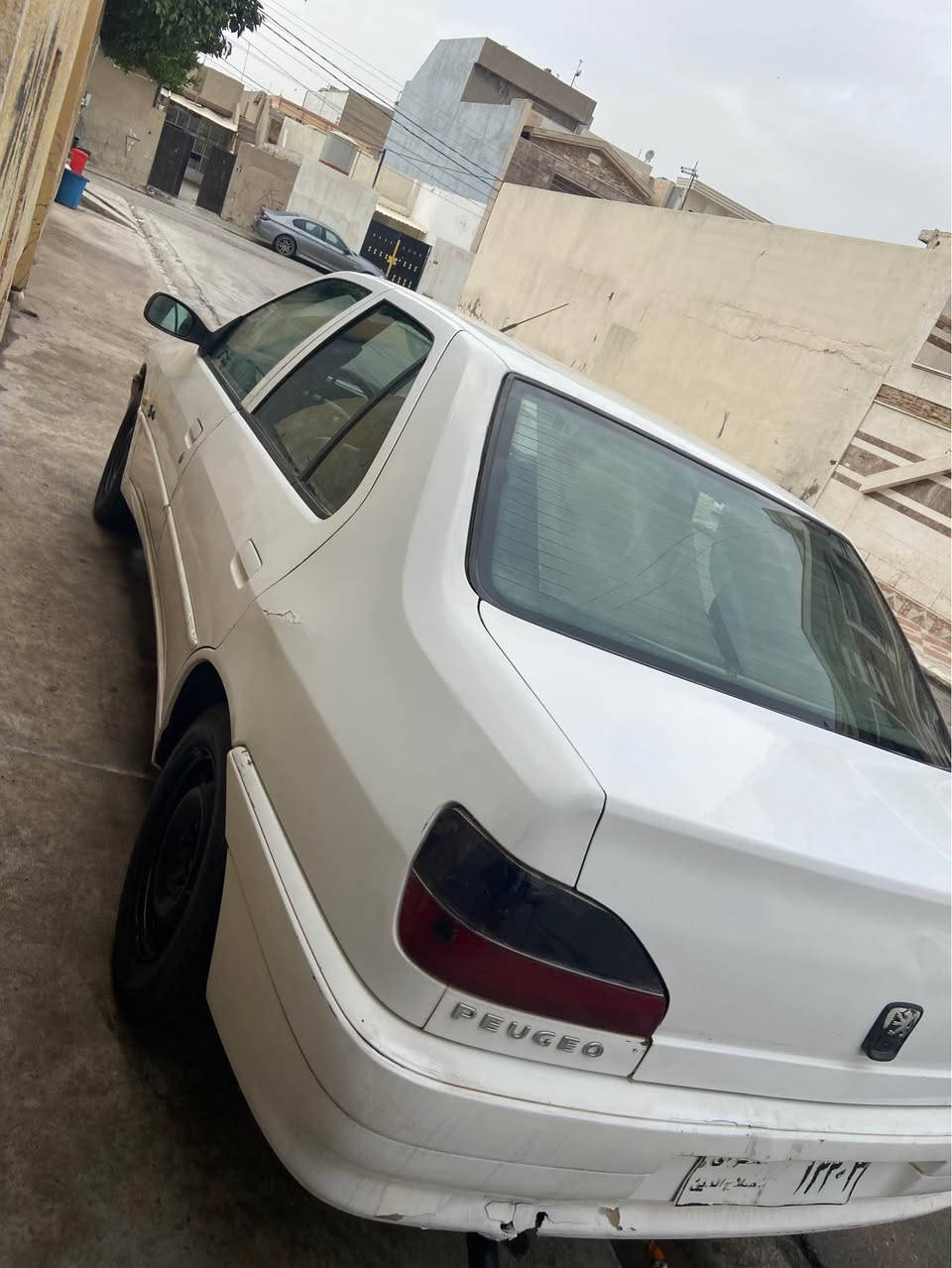 بیجۆ فەرەنسی 306 بۆ فرۆشتن
مۆدێل 2002 سەنەوی ئەسلی 
هەمو کوردووستانی پێ بگەڕێ بێ کێشەیە
مەکینە Z6 ی مەغوب ی بەخ
گیروومەکینە بیلاد
قفل مەرکەزی
چوار جام کارەبای
هەیکەلی جوان
پێش و پشتی بێ لێدراوە سەقفی زۆر جوانە
سێ پارچەی بۆیاغە بێ دەعم و لێدران
پێشودوای تازە داگیراوە کامل بەشەرت
سەیارەکە زۆر جوان ماوەتەوە
کارەبای کامل مەزبوت
ئەوەلیات/موس/براوە/بەشەرت
سعر 22 وەرەقە و کەمێك مەجال
شوێن / هەولێر
بۆزانیای زیاتر نامە بنێرن لەخزمەت دام. أربيل, العراق


**إذا كنت صاحب هذا الإعلان وتريد حذفه لأي سبب، رجاءا أرسل رسالة إلى الدعم الفني**