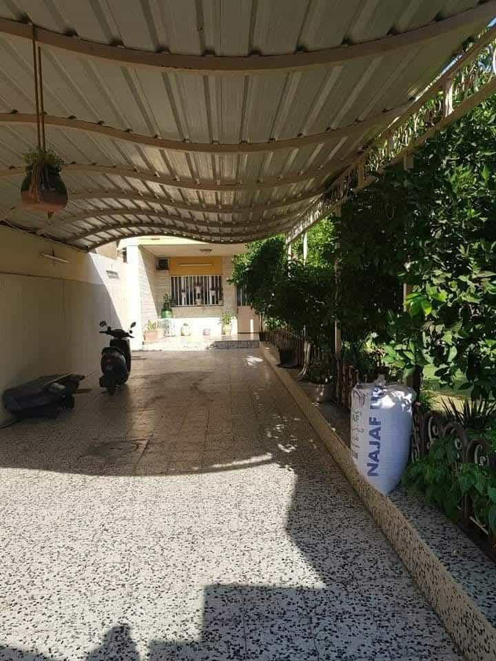 السلام عليكم

دار للبيع حي البريد 🏡

📐 المساحة: 730 متر
📏 الواجهة: 10 متر
🧭 الاتجاه: قبلة
🛣 الشارع: 12 متر

🏠 الوصف:
دار طابقين
يحتوي على 6 غرف نوم
✔️ صالح للسكن

📄 السند: جديد
✍️ المكاتبة: مع الشرعي

💰 للبيع بسعر مناسب

📞 للاستفسار:
***********
***********

📌 مكتب نقوش للاستثمار العقاري
نستقبل عروضاتكم في أغلب مناطق الجانب الأيسر

🔗 لمعرفة الأسعار انضموا لقناتنا على التلكرام:
https://t.me/nukosh97
