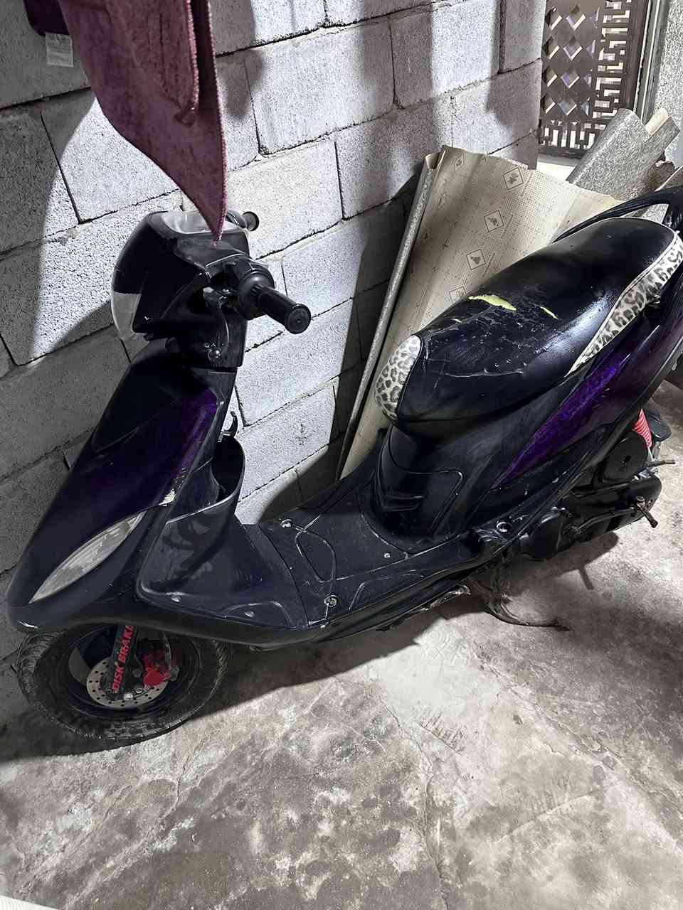 دراجة ماكس للبيع نظيفة كلش سلف و هندر و كهربائيات كلهه شغاله السعر 475 واتساب ***********
البصرة الموفقيه
