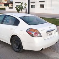 نیسان التما 2012 عام صبغ سبب تغیر لون  سیارة جاهزة و رقم و سنویة جدید ...