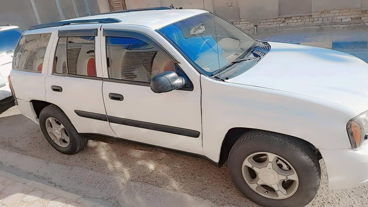 السلام عليكم بلايزر مزاد واسط ٢٠٠٥ السياره جاهزه بدون رقم تترقم واسط ب٦٠ وبيها مجال *********** مكاني الكوت
