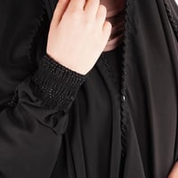 ملابس نسائية • موسم الحزن • أمهات