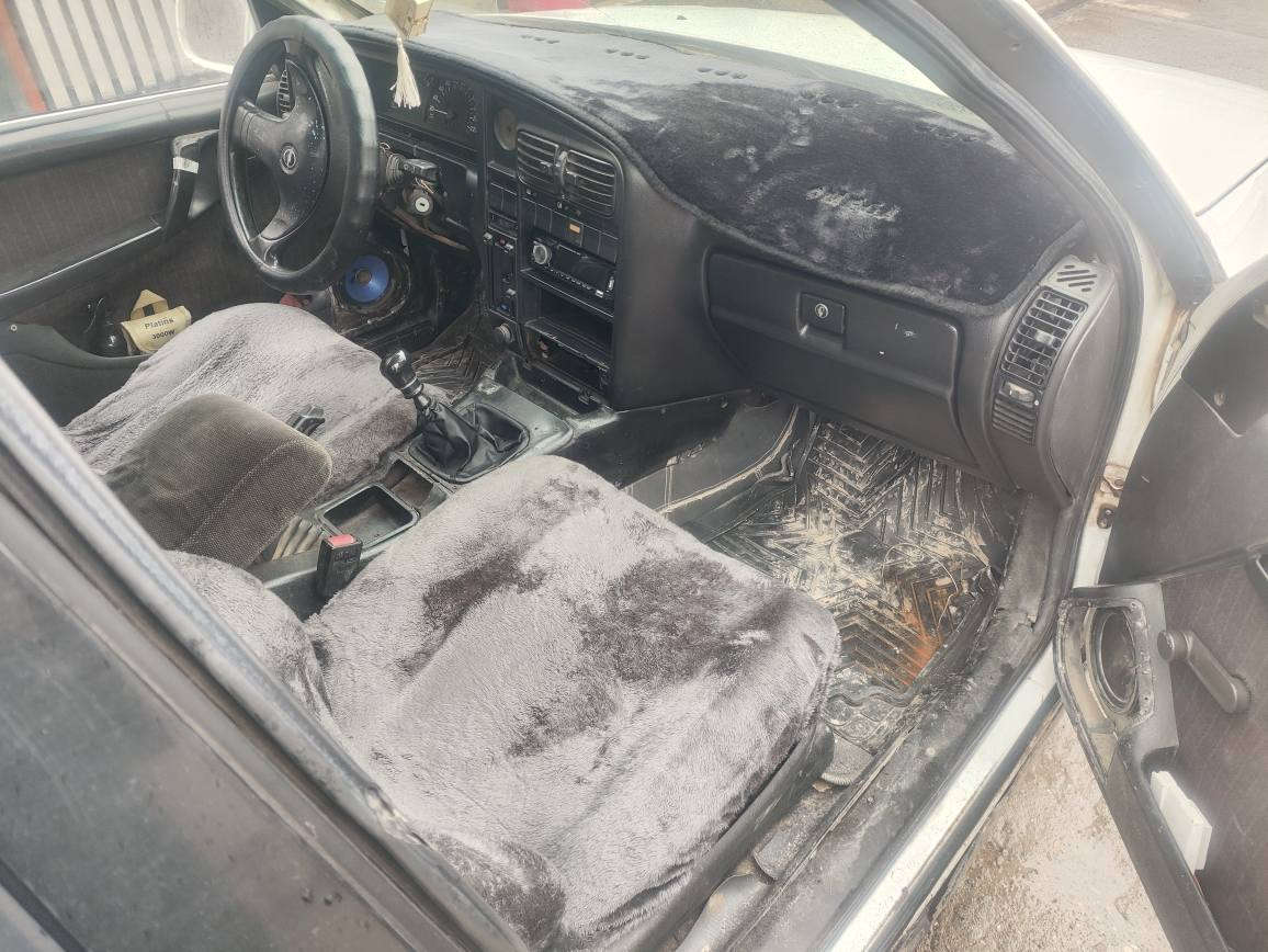 ئۆمێگا ستێشن بۆفرۆشتن 
مۆدیل ٩٢ ئارم پلاستیک
سەیارەکە جایزە تاخم پێشیم
تازە گۆریە کامل تاخم تایە نو ێ 
ویل کەپ سەیارەکە زۆر خاوێنەو 
ماڵی یشە أربيل, العراق


**إذا كنت صاحب هذا الإعلان وتريد حذفه لأي سبب، رجاءا أرسل رسالة إلى الدعم الفني**