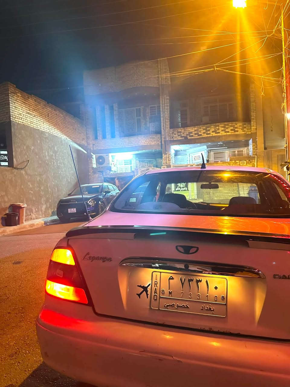 السلام عليكم للبيع دايو لگنزا (گير محرك كورلة خير من الله تبريد تعال وشوف السيارة على الحلال والحرام بيها نقوصات )وبيها مجال للشراي 
السعر 45$ مكان السيارة بغداد تفاصيل اكثر اتصل على الرقم👇
      الرقم ‭***********‬
