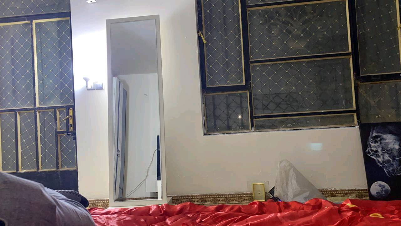 غرفه نوم تركيه نظفه كلش السعر مليون ونص وبي مجال
***********