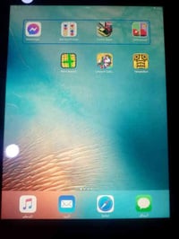 ايباد 5 للبيع او مراوس بجهاز نضيف  ايباد مامفتوح برغي ولامصلح نضيف تجي...