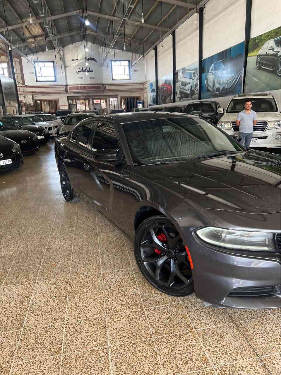 Dodge charger 2019SXT 
دۆج چارجر ٢٠١٩ 
شاشة كبير
کلین سیارە 
بدون سبوغ بدون بارد 
تحكمات ستيرن 
تحديد سرعة 
كاميرة
كشنات  كهربائية 
حساس خلفي
ماشی 119ميل 
سیارە بسمی
رەقم سنوی جدید 

مكان اربیل.      
*********** أربيل, العراق

