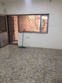 للايجار طابق ثاني معزول من بيت كراج وغرفتين كبيرة وصالة كبيرة ومطبخ كب...