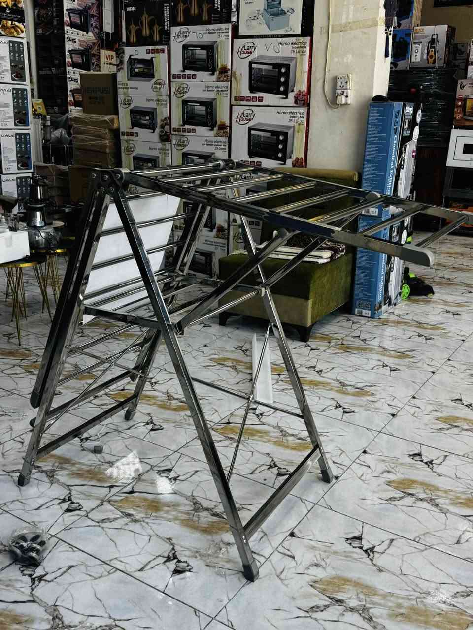 منشر ملابس وزن ثقيل 
قياس 160 في 60 
طابقين 

السعر 80 الف 
موجودنوعيات هواي ارخص بسوك


**إذا كنت صاحب هذا الإعلان وتريد حذفه لأي سبب، رجاءا أرسل رسالة إلى الدعم الفني**