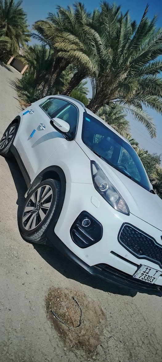 سلام عليكم سبورتج موديل 2018 خليجي رقم بغداد محرك 2000 دوش صبغ باب خلفي فقط السعر 172وبيه مجال العنوآن بغداد ***********
