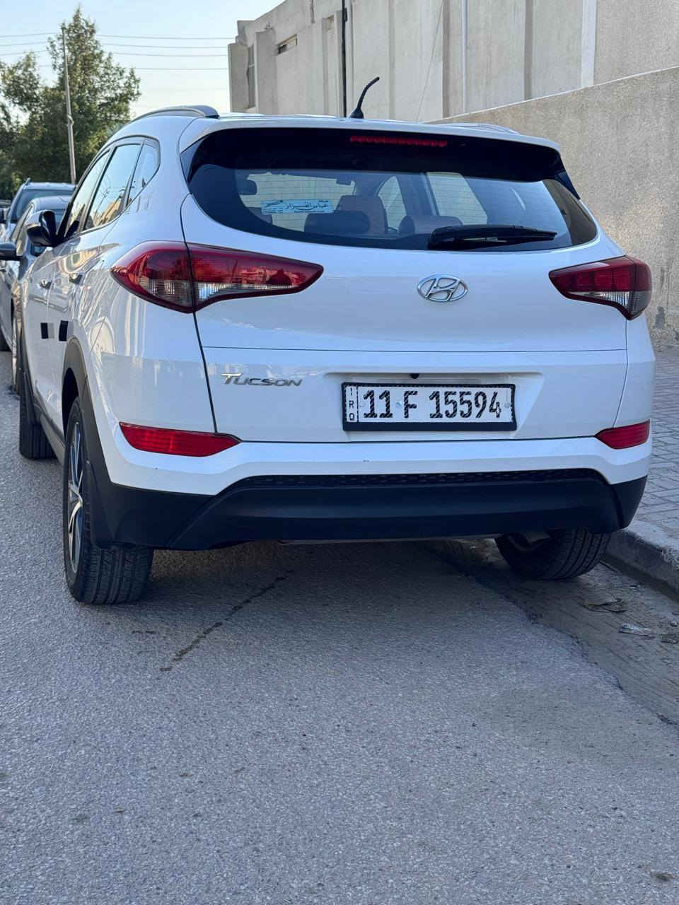 توسان 2017 خليجي

ماشيه 40 الف فقط 
سايد بريك بلرجل
داخل صاج
لايت لد
لد نهاري
تبريد قطعتين
يدات نيكل
5 ويلكب
مري شفط
اشاير مري
بسمي تحويل ثاني يوم

السعر 180 وبيها مجال بسيط
مكاني بغداد حي الاطباء بلجهاد قرب خدمي شارع المطار للتواصل 
***********
