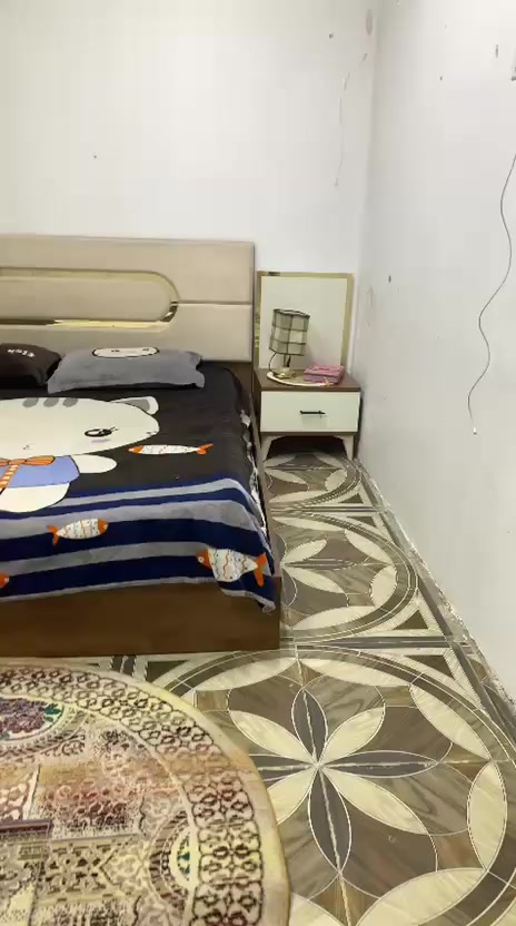 ميز طعام أربع كراسي مرمر 
غرفه نوم تركي 
كنتور كويتي قاطين 
***********
