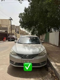 MG 360 موديل 19 بدون حادث وبدون ضرر رقم سليمانيه عارضها ب 98 وبيها مجا...