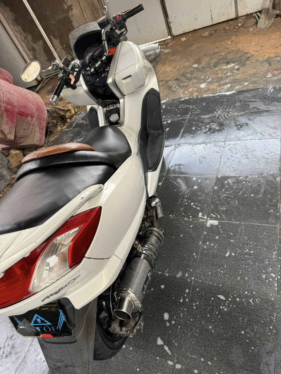 سلام عليكم
ماجسته للبيع فول تخبل ماعوزه شي 
عنوان نجف ***********
