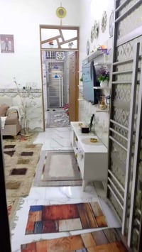 بيت نصف قطعة 75 متر طابق ونص بناء حديث السعر 65 مليون بي مجال 07745058...