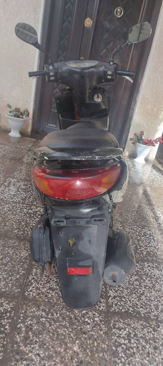 السلام عليكم دراجه بريز 140 مكينه مفتوحه تجفيت اصلي بوشه وبستم اصلي  فقط ناعمه دراجه خير من الله شلعه ومعدل نضافه موضحه بالصور سعر 475 وبيه مجال للطيبين مكاني بغداد الدورة
رقم / ***********
