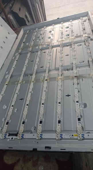 صيانه شاشة سامسونك ماليزي تبديل تخم LED اصلي مع ضمان سنه كاملة عنواننا كركوك القادسية الثانيه شارع ابو خطاب 
***********
