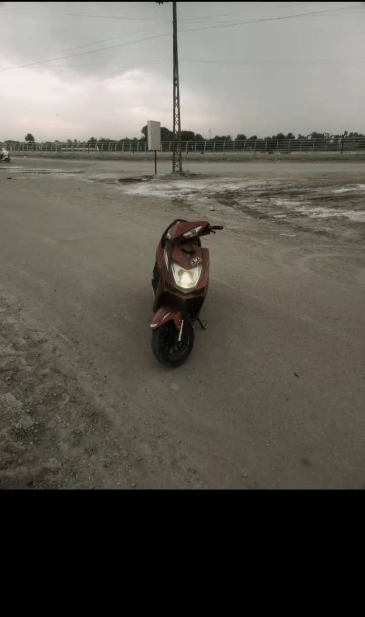 سلام عليكم دراجه للبيع او للمراوس للتفاصيل اكثر خاص تفضل دز رساله بلتعليقات وطبلك اني
رقم ***********
موجود واتساب
