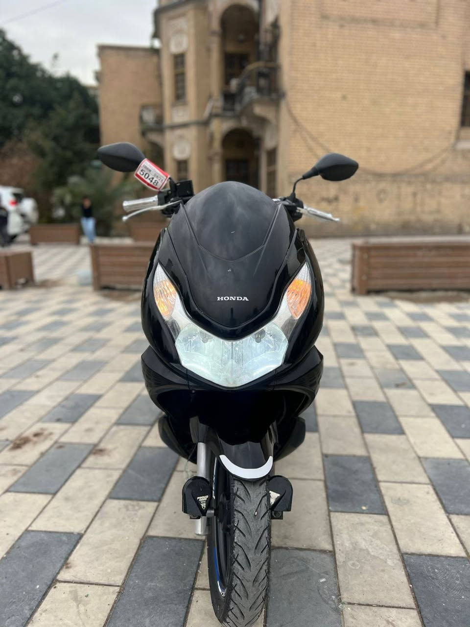 السلام عليكم للبيع دراجه pcxجيل الاول مديل 16 دراجة مال رمبه ماخذها رمبه الدراجه وأعلى ايدي ياباني الاصلي دراجه جديده مال جناي وعلئ ايدي لون مميز
ياباني الاصلي دراجه كامله أستان كهربائي حساس ازدحام حرف دراجه جديده الدراجه مكينه لوك شلعه معدل خير من اللّٰه دراجه تكول جديده بمعنئ الكلمه واحلا من الصور مال جناي المكان بغداد الكرخ دراجة مكفوله اي نقص مابيه السعر مليون و400الف الأتصال على الرقم ***********

ا
