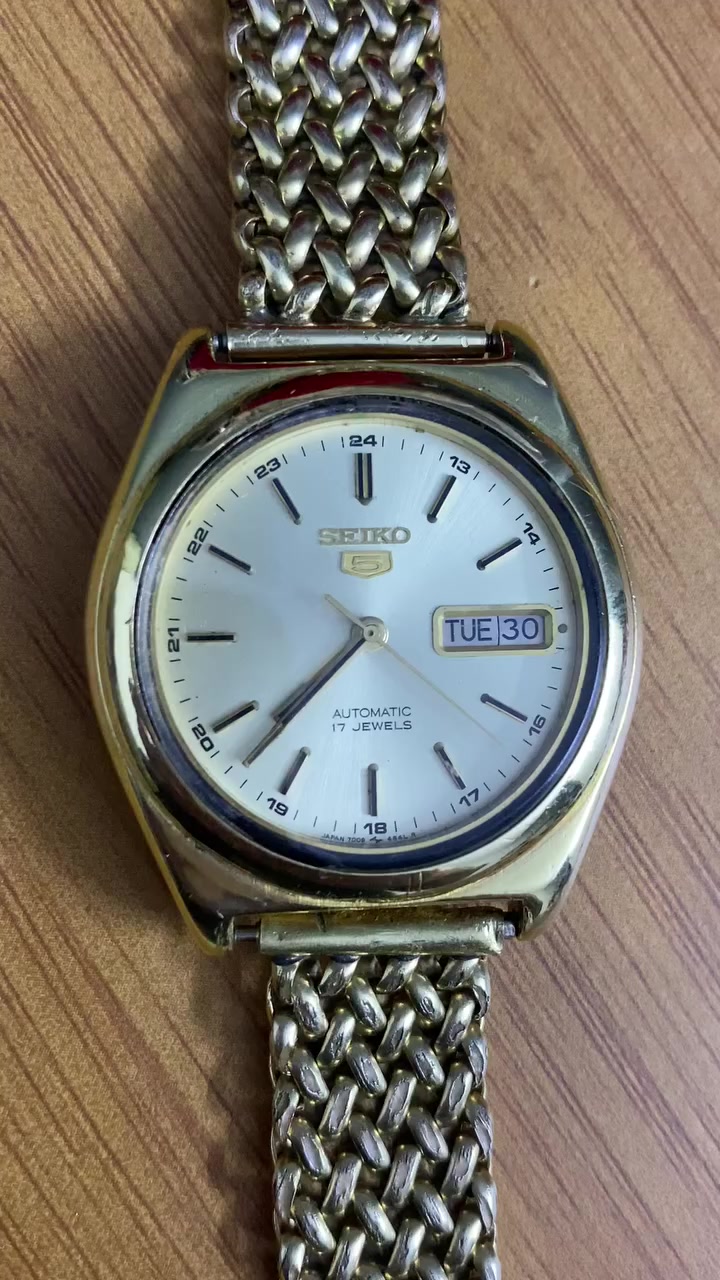 سايكو فايف
سير تغليف دبل ذهب
قطر 3٧


**إذا كنت صاحب هذا الإعلان وتريد حذفه لأي سبب، رجاءا أرسل رسالة إلى الدعم الفني**