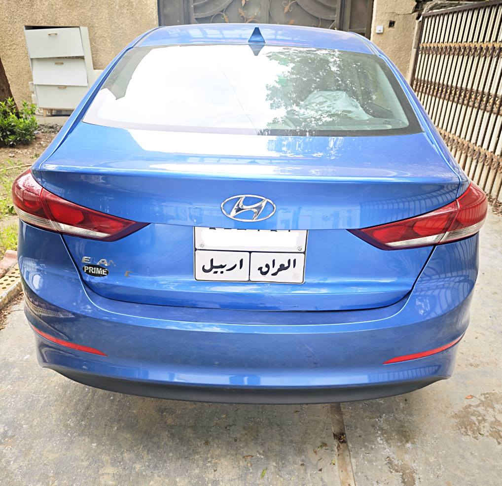 إلنترا 2017 SE - وارد أمريكي (نظيفة جداً) ليبل واحد

المحرك: 2.0L دوش

اللون: بحري مميز.

المواصفات: فئة SE ( تحكمات ستيرن، مانع انزلاق، وباقي مواصفات الـ SE المعروفة).

الحادث: ضرر بسيط جداً في الواجهة (شبر بارد فقط) البنيد حتى الراديتر مال التبريد مال الوكالة ممفتوحة واللايتات الامامية كلها أصلية، إيرباك الستيرن طاك، شواصي مكفولة.

الرقم: أربيل (السنوية منتهية، وتكلفة التجديد والتحويل تم استقطاعها من سعر السيارة) بأسم شركة.

الحالة الفنية: السيارة جاهزة من كل 
النواحي، ماشية 60٫000 ميل بيهة بارد بسيط بالصندوق هنا بالعراق.

السعر النهائي: 125 ورقة (12,500$) - قفل منعاً للإحراج، مجال بسيط جدا حك الجية.

مكان السيارة بغداد - حي القاهرة
الرقم: *********** بغداد, العراق
