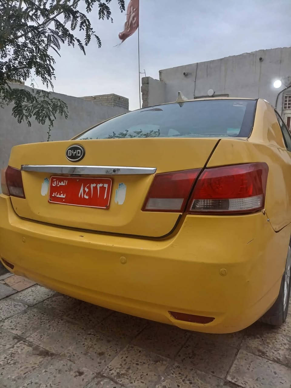 السلام عليكم بي واي دي البيع كير أو مكينه كورولاه ترايك بغداد شرط حداديه كارتون طخم تار جديد طخم سماعت مضخم ويل كب سياره حلوه جاهزه كهربائيات كلهه شغاله مكاني ناصرية قضاء الغراف وهاذه رقمي *********** السعر 18 أو بيهه مجال
