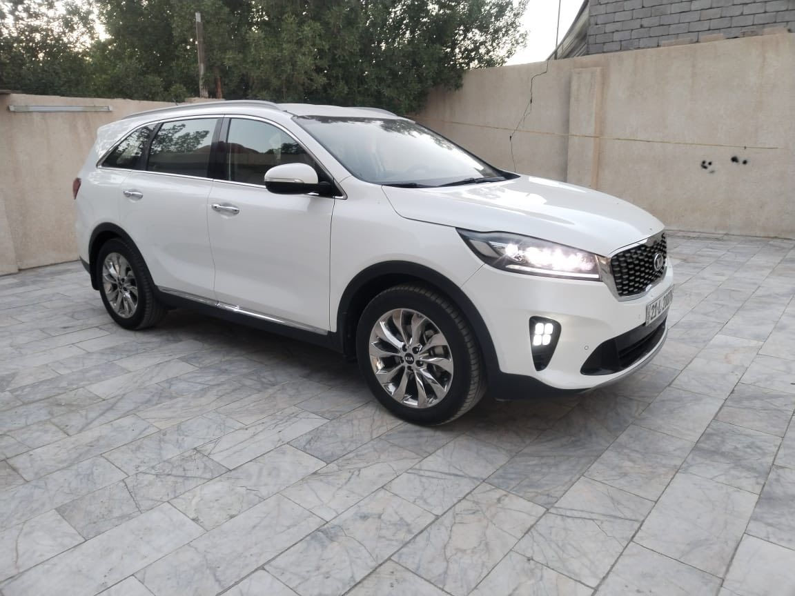 رقم سليمانية  
‎ موديل 19! 
‎٦ سلندر ٧ راكب  
‎بصمتين: تشغيل وتقفيل 
‎بردات خلفية اصلية 
‎الباب الخلفي كهرباء 
‎كشنات ٢ كهرباء    
‎مري شفط مع القفل  
‎حساس امامي وخلفي  
‎شاشة الدشبول الكترونية 
‎تحكم استيرن فول  
‎نظام ايكو درايف سبورت  
‎تبريد ابيانو لمس 
‎تبريد ٣ قطع ثلج
‎كير ٨ نمر 
‎لد امامي وخلفي 
‎لايت زنون اصلي 
‎اشاير بلمري 
‎يدات نيكل اصلي 
‎ويل اكروم ١٩
ماشية 149 الف 
كير ومكينة  وتبريد كفالة 
‎ الضرر بارد بسيط بشفة البنيد والجاملغ جهة السايق بي دي ار bdr  
‎.العنوان البصرة / سفوان
السعر 233 ورقة 
***********
