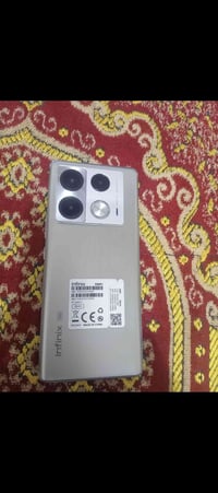 نوت 40 برو 5G • بلكارتون • إنفينيكس