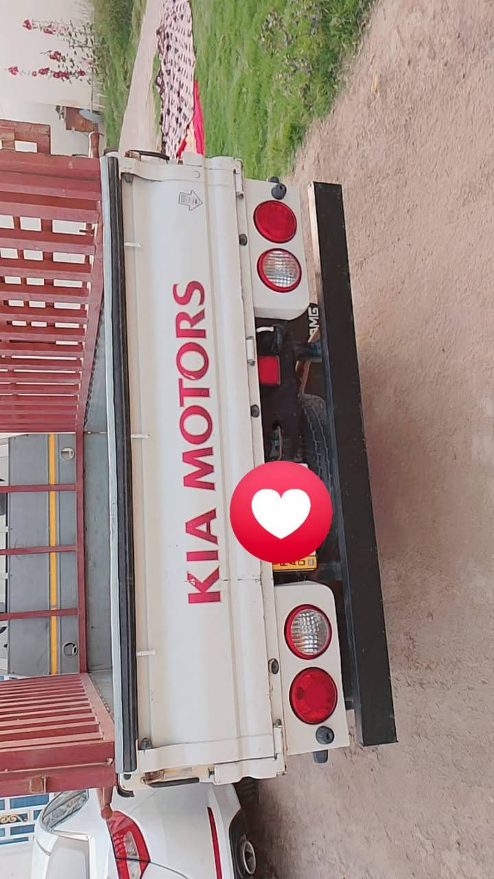 لبيع كيا فحل موديل 2020 كفاله السعر 157وبيه مجال مكان الدوانيه ***********
