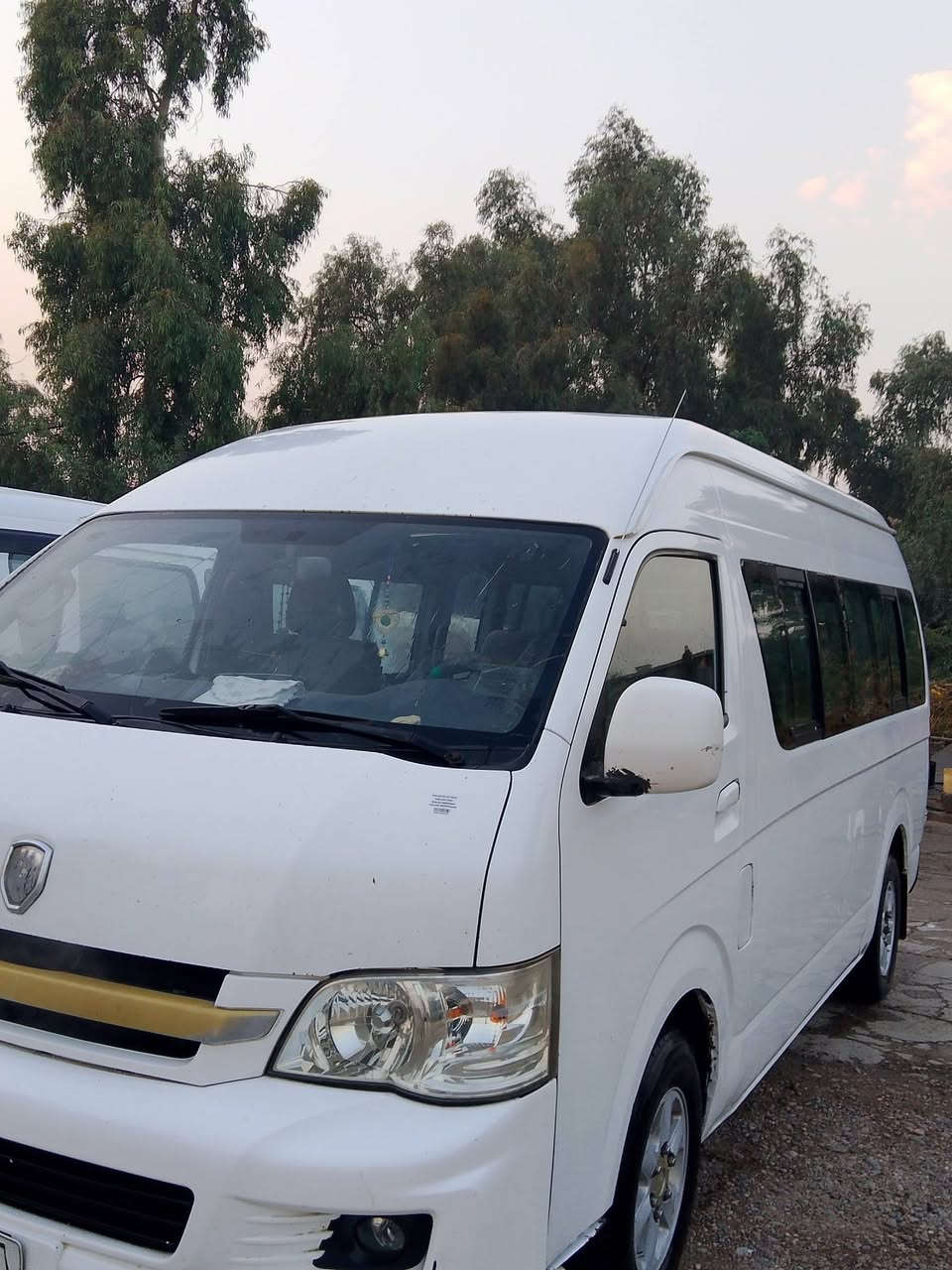 سلام عليكم جنبيh2لبيع مديل 2014 بسمي رقم بغداد نكليزي بيه باب لسلايت وبل جنطه دعجه باقي خير من الله كهربائيات كله شغاله صدر جديد تخم تاير جديد   سياره مصفره من كلشي هيئه وغرامات سعر انتصل وتدالل  *********** مكان بغداد الشعله
