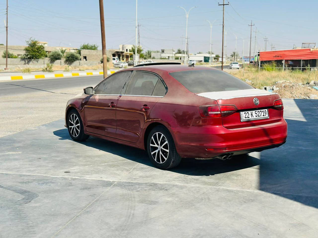 فولكسفاغن جيتا موديل2018
محرك 1400 

قطعتين  صبغ  بنيد +رش باب خلفي بدون دواخل 
ماشيه104 الف مايل

مواصفات فول   فتحة ..داخل اسود  .. كشنات جلد .. كشن تدفيه .. .. شاشه جبير .. كاميرا حساسات خلفيه .. فول تحكمات ستيرن .. كروز سرعه .. لايتات ليد ... رادار خلفي ..

سيارة جاهزة .. صدر امامي خلفي بلاد .. طخم تايرات جدد .. دهن وفلاتر كوله جديد بدون مصرف // 

مكان  السياره صلاح الدين تكريت / العلم
هـ/*********** تكريت, صلاح الدين
