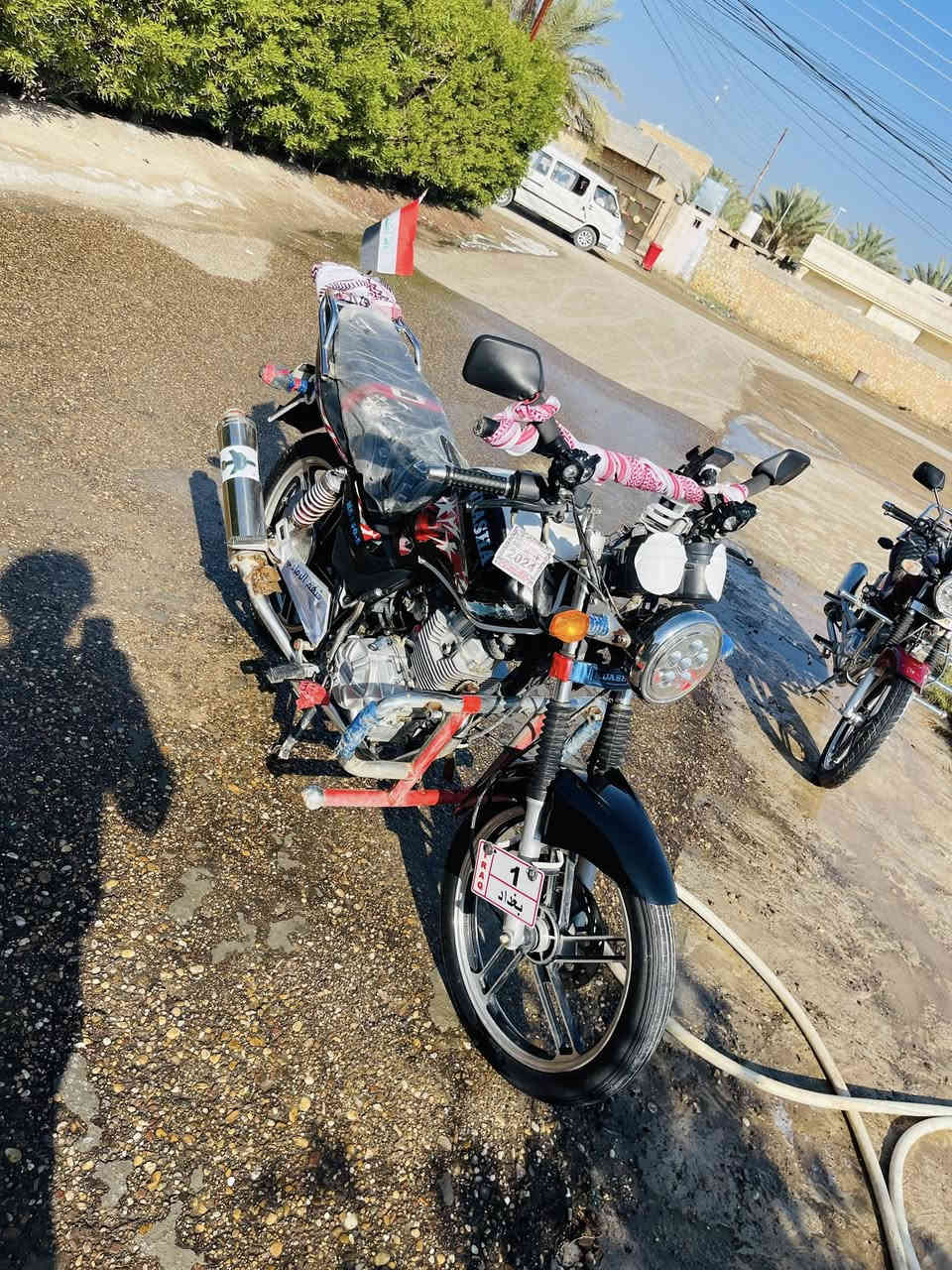 سلام عليكم هيوشه موديل ٢٠٢٣اوراقه يم محمد مزهر نضيفه كلش برغي مناقصه للبيع مكاني الرمادي زنكوره السعر ٨٥٠وبيه مجال❤️***********
