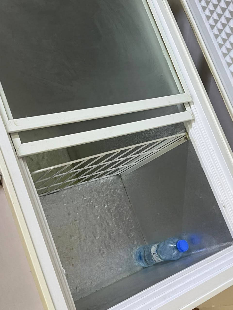 مجمده للبيع بيها مشكله تجمد بس من فوك 
الي تفيده خلي يدفعلي بيها سعر


**إذا كنت صاحب هذا الإعلان وتريد حذفه لأي سبب، رجاءا أرسل رسالة إلى الدعم الفني**