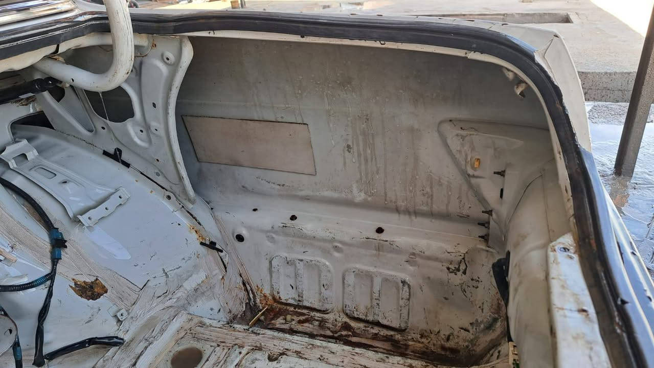 تبارك الرحمن 
بطه فصل لؤلؤي مديل 1994 كفاله كص ونقل وضربه مكينه كير 2500مكفولات دواخل جديده سنويه 30رقم دولي تخم تاير حداده كهربائيات كلها شغاله سياره جاهزه خير من الله السعر مناسب$ 46وبيها مجال للشراي الاتصال ***********مكان البصره المدينه بني منصور
