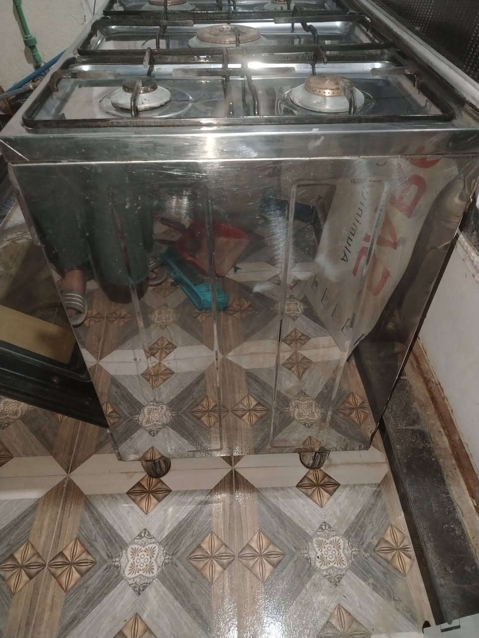 طباخ فرش مصري للبيع شغال أفحص قبل لاتاخذه فقط عطل حمالات باب الفرن يحتاجن تصليح عنواني ناصرية مقابل القرية العصريه الشراي يراسلني خاص


**إذا كنت صاحب هذا الإعلان وتريد حذفه لأي سبب، رجاءا أرسل رسالة إلى الدعم الفني**