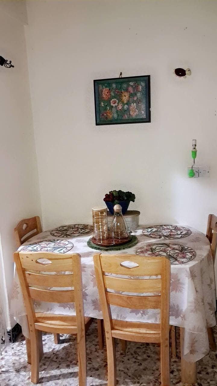 اغراض للبيع للتواصل على الخاص


**إذا كنت صاحب هذا الإعلان وتريد حذفه لأي سبب، رجاءا أرسل رسالة إلى الدعم الفني**