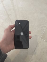 ايفون ١١ • ١٢٨ • بطارية ٩٢