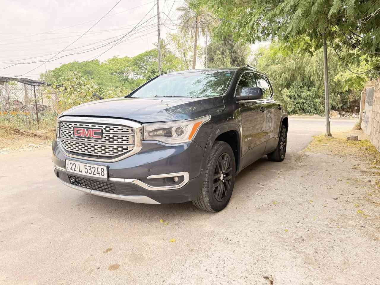 السلام عليكم جمسي اكاديا 2019 فول مواصفات وارد امريكي حادث بنيد فقط بدون دواخل وباخين جاملغات توحيد لون وبيها بارد بقبغ الصندوق هنا بالعراق السيارة فول الفول فتحتين بصمة تبريد قطعتين كشنات منفصل شاشه كبيره وكاميرا وحساسات ورادار مكينة 6 سلندر ماشية 115 الف مايل السعر المطلوب 172 وبي مجال للشراي اي استفسار *********** مكاني الاعظمية
