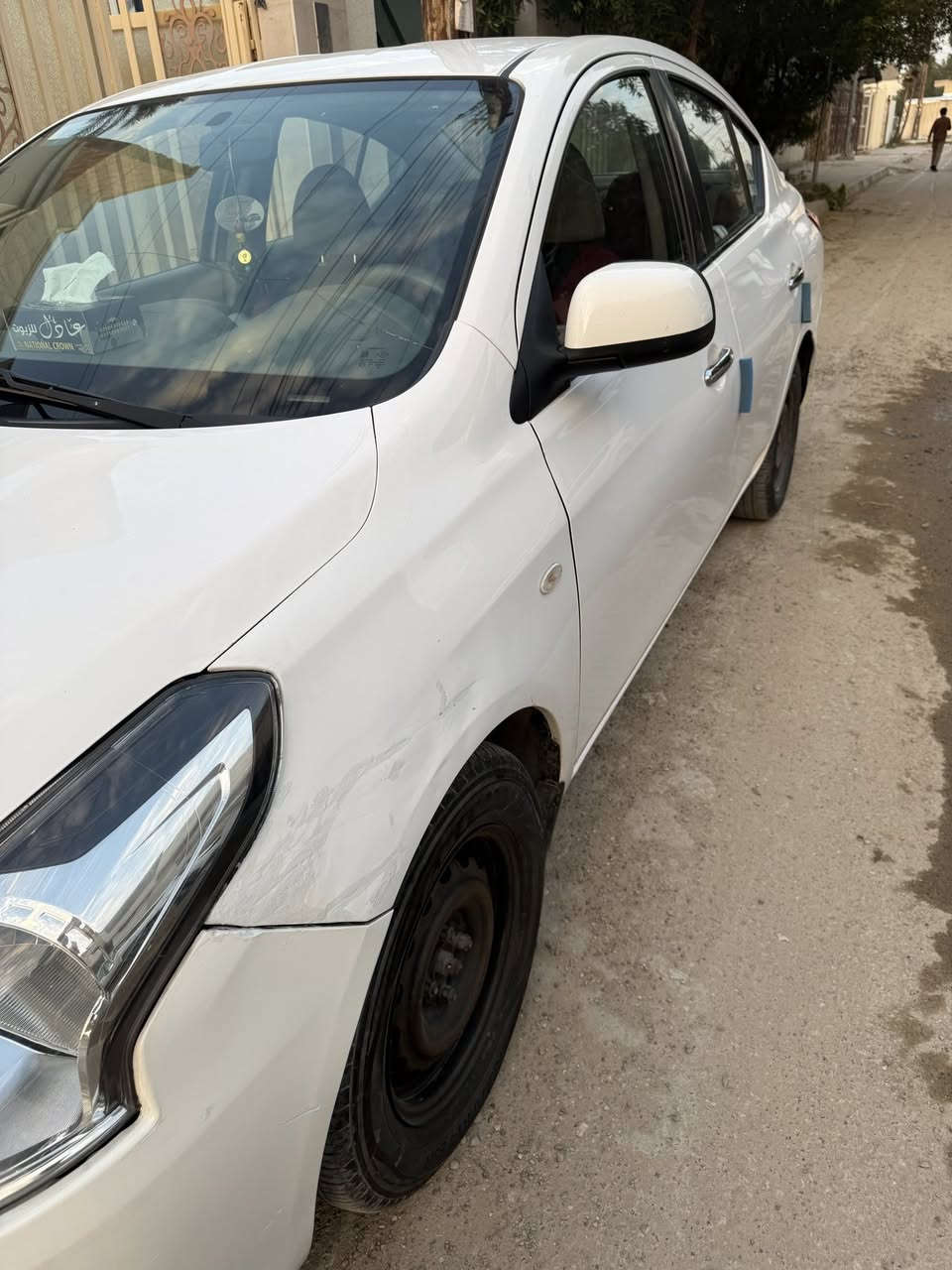 مرحبا صني 2019 عندي بليته زركه سياره نظيفه سبير منازل قطره صبغ مابيه بيه فقط بارد بل جاملغ امامي ايسر وجاملغ خلفي وره سايق وشخط وره باب صدر مبين بل صوره بغداد مكانه ماشيه 155 الف *********** سياره دينار مصرف مابيه 97 بيه مجال بسيط
