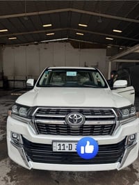 رقمها بغداد  باااسمي  ورقمها  حلو   ماشيه 57   مكفوله السياره  كلش جدي...