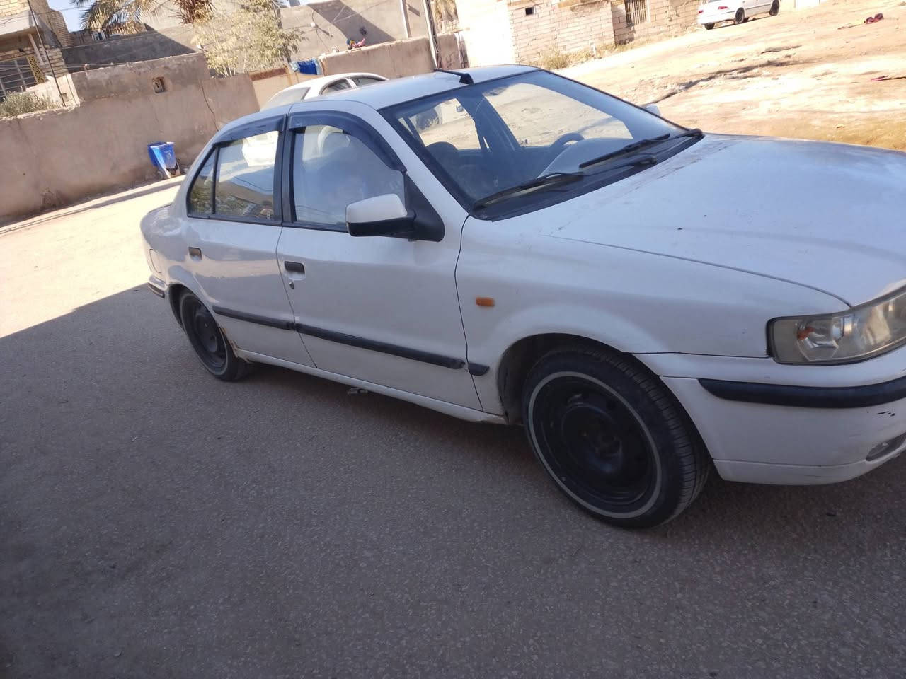 سلام عليكم سياره سمند موديل 10رقم قادسيه تحويل ثاني يوم سياره جاهزه مكينه كير حداديه تخم تاير كله جديد سعر 28بيه مجال بيع مستعجل ***********
