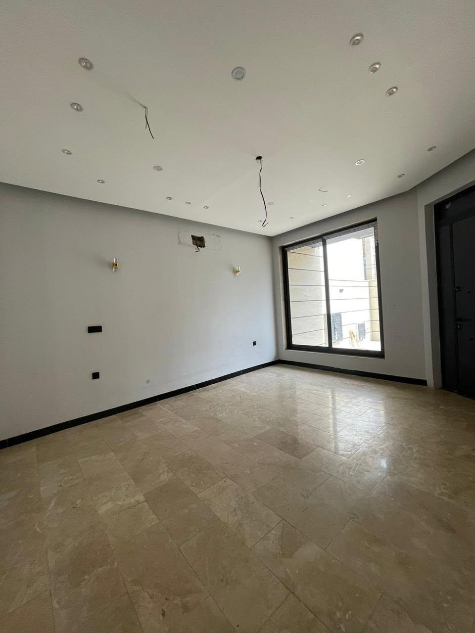 🌿🏡🌿 للإيجار في السيدية – فرصة مميزة ✨🌿🏡

بيت زيرو درجة أولى بمساحة 150م 🏠
🌳 تشجير خلفي وجو هادئ يضيف لمسة راحة وجمال للمكان 🌳
موقع هادئ ومناسب للعوائل الكريمة 🌿

🔹 يحتوي على:
✅ 4 غرف نوم
✅ صالة واسعة
✅ مطبخ
✅ خدمات متكاملة

💰 الإيجار: 2,000,000 دينار (قفل غير قابل)

📞 للاستفسار والتواصل:
***********
***********

✨ لا تفوتكم فرصة السكن الراقي… بيت جاهز بانتظاركم ✨

#للإيجار #السيدية #بيوت_بغداد 🌿
