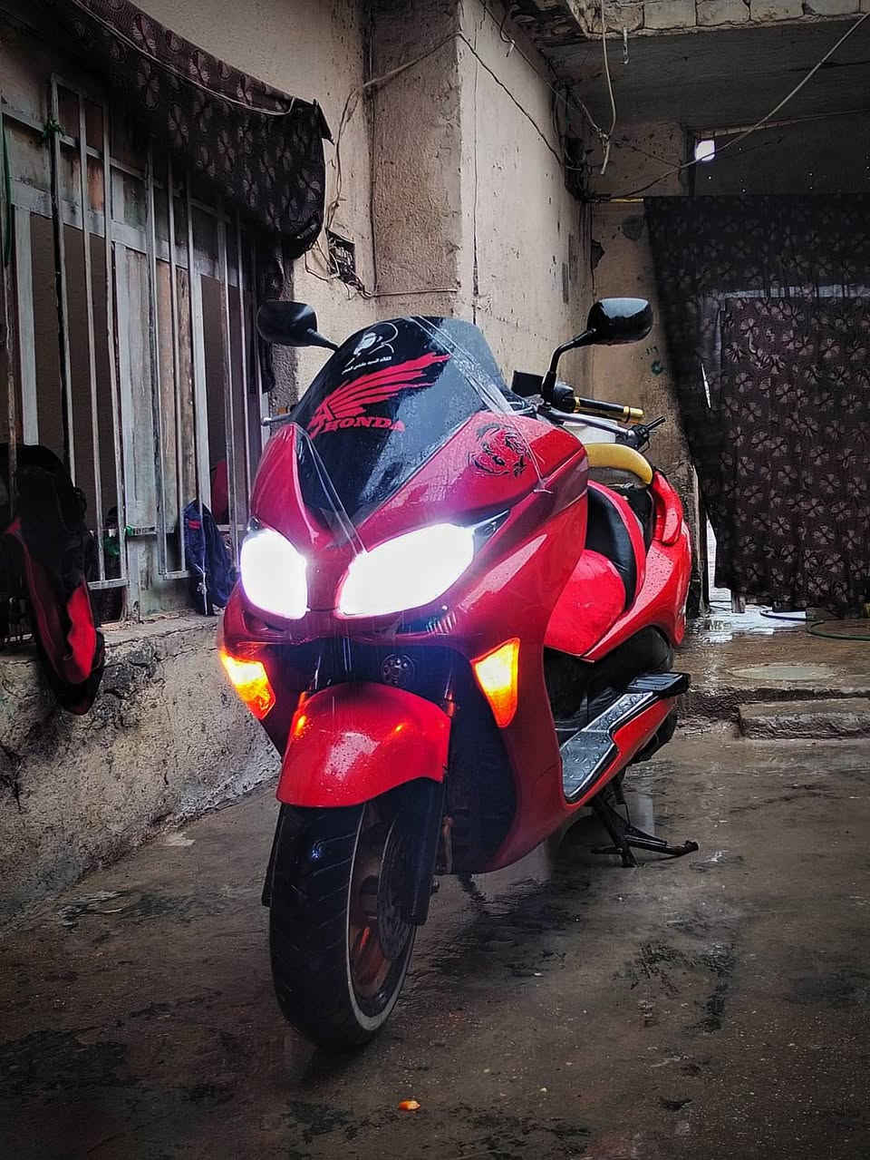 سلام عليكم شلونك دراجه فورزه صفر تسعه عميه نضافه فول مثل ما تشوفون نكره سلف سعرهه مليون وميه  وبيهه مجال حك الجيه مكان بغداد الحميديه رقمي ‏‪***********‬‏
