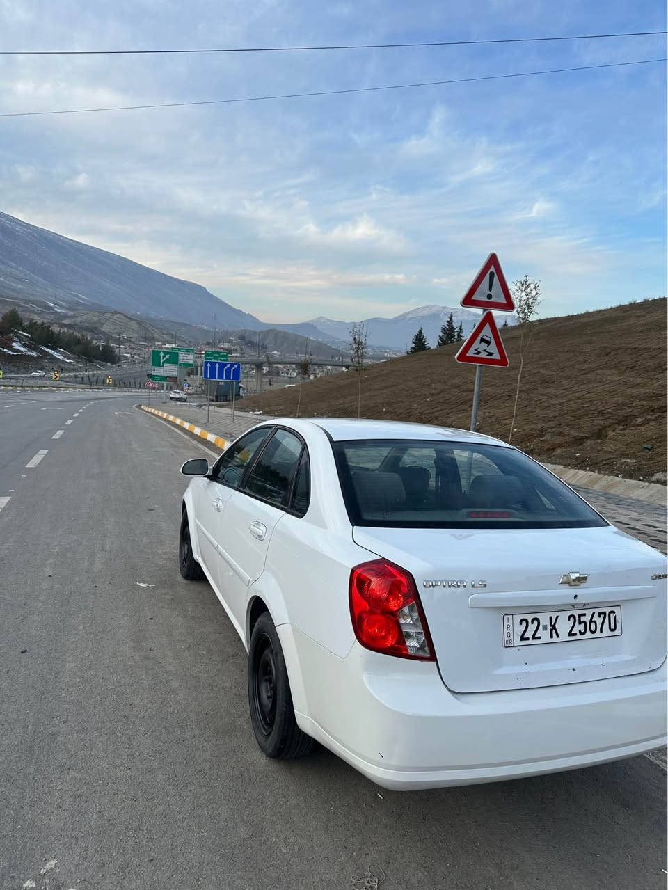 Optra 2012 
ئۆپترا ٢٠١٢ بۆ فرۆشتن 
سەیارەکە لۆک لۆکە ١٢٣ هەزاری هەقیقی رۆیە
بی بۆیاخ
١ جێ گچکە ساردەکوتە لەگەر هەندەک سندۆق
سعر ٨٩ مجال
*********** أربيل, العراق
