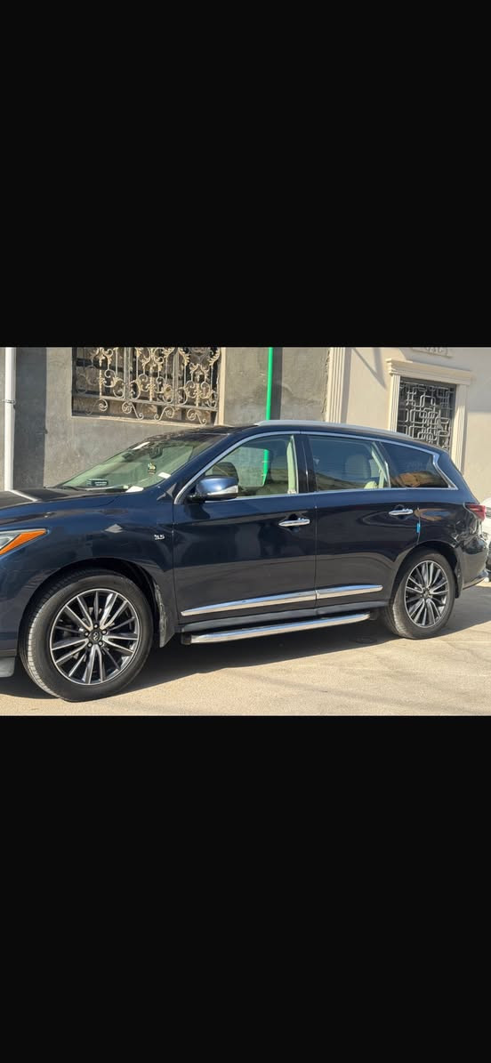 انفنتي QX60 مديل 2017ماشيه 43 الف بدي مكفول تقرير غرق السياره جديده بأسمي رقم بصره فتحه سقف باب كهربأي بصمه جلد  للاستفسار  ***********
