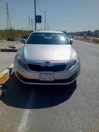 كيا اوبتما 2012 وارد ماشية 87300 ميل حقيقي مكينه 2400 المرغوبة لون رصا...