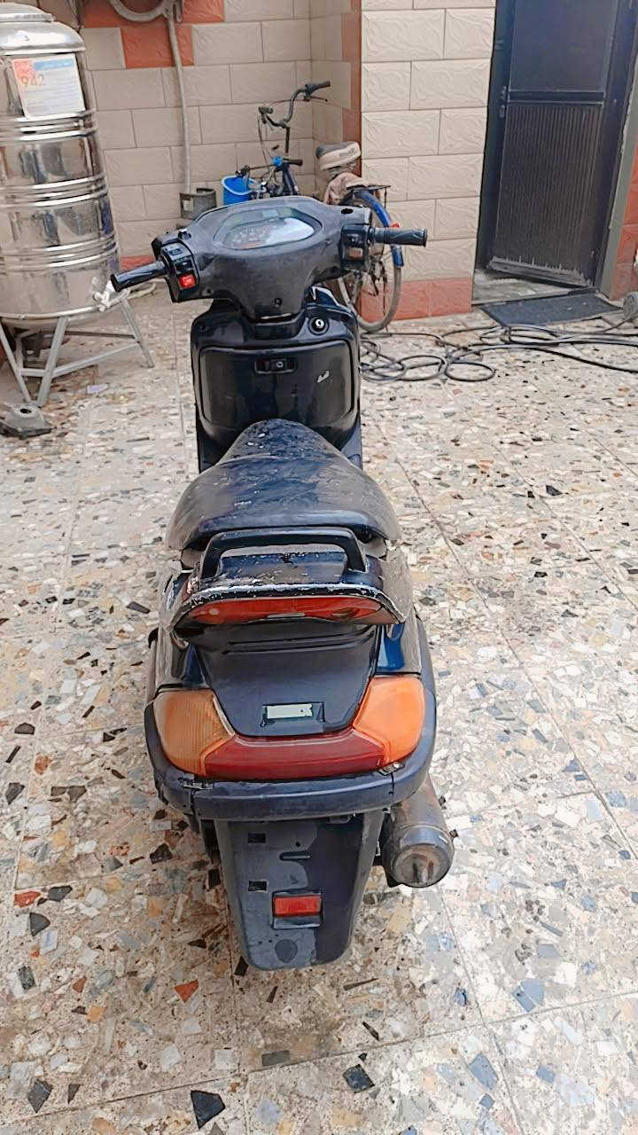 سلام عليكم دراجه للبيع فراشه 140
السعر ٣٥٠وبي مجال المكان بغداد البلديات ***********
