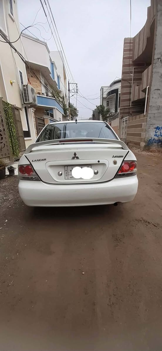 السلام  عليكم للبيع لانسر رقم بغداد السنويه2031السياره بأسمي تحويل مباشر+ تخم تاير +حداديه جديده +تبريد +كير مكينه خير من الله السياره بديالى بعقوبة السعر (83) وبيها مجال قليل الاستفسار ***********  / ***********

