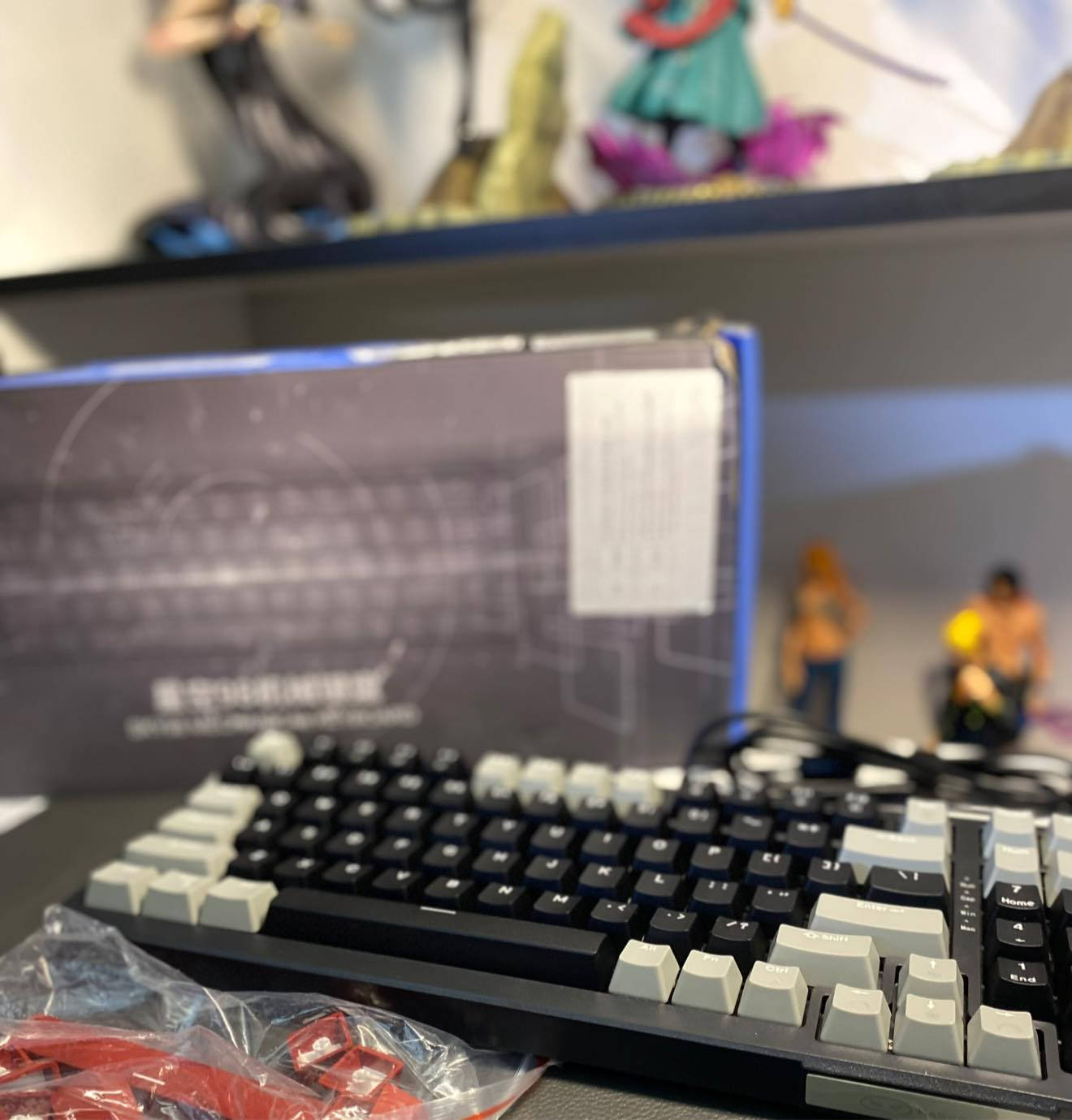 سلام عليكم 🫡
حبايبنا الغوالي 🤍🌺

متوفر كيبورد من شركة MAGEGEE 

كامل ملحقات مع سويجات تبديل 

اضاءة باك لايت بالون ازرق ثابت مع نمط متغيير 

سعر 20,000 دينار مع التوصيل 

الفحص أمام المندوب 

🚚يوجد خدمة توصيل لجميع المحافظات


**إذا كنت صاحب هذا الإعلان وتريد حذفه لأي سبب، رجاءا أرسل رسالة إلى الدعم الفني**